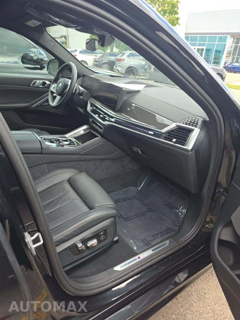 2025 BMW X6 Sports Activity Coupe M60i xDrive – miniatura 18