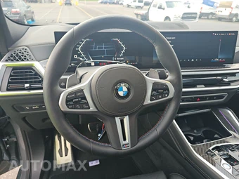 2025 BMW X6 Sports Activity Coupe M60i xDrive – miniatura 10