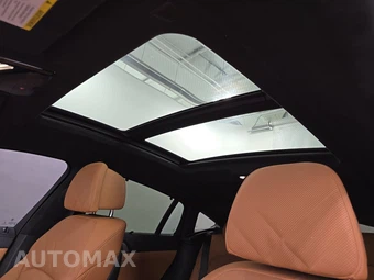 2025 BMW X6 Sports Activity Coupe M60i xDrive – miniatura 18