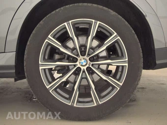 2025 BMW X6 Sports Activity Coupe xDrive40i - miniatura 12