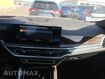 2025 BMW X6 Sports Activity Coupe xDrive40i - miniatura 17