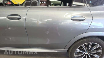2025 BMW X6 Sports Activity Coupe xDrive40i - miniatura 30