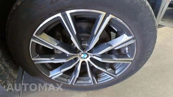 2025 BMW X6 Sports Activity Coupe xDrive40i - miniatura 31