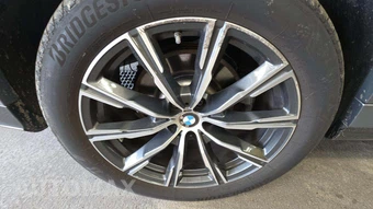 2025 BMW X6 Sports Activity Coupe xDrive40i - miniatura 32
