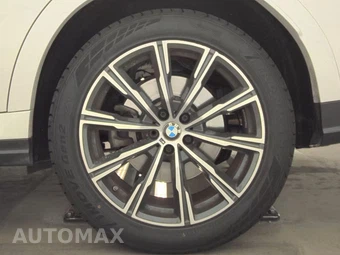 2025 BMW X6 Sports Activity Coupe xDrive40i - miniatura 12