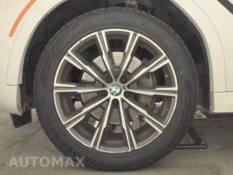 2025 BMW X6 Sports Activity Coupe xDrive40i - miniatura 9