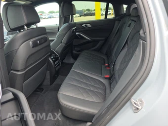2025 BMW X6 Sports Activity Coupe xDrive40i - miniatura 19