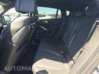 2025 BMW X6 Sports Activity Coupe xDrive40i - miniatura 13