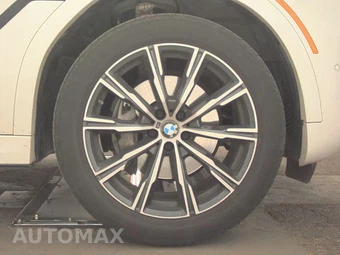 2025 BMW X6 Sports Activity Coupe xDrive40i - miniatura 10