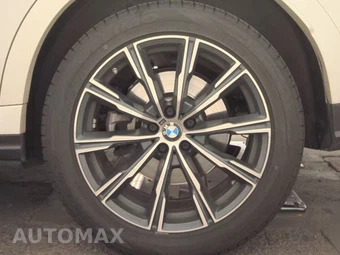 2025 BMW X6 Sports Activity Coupe xDrive40i - miniatura 12
