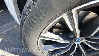 2025 BMW X6 Sports Activity Coupe xDrive40i - miniatura 30
