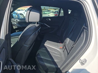 2025 BMW X6 Sports Activity Coupe xDrive40i - miniatura 13