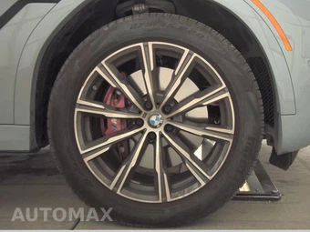 2025 BMW X6 Sports Activity Coupe xDrive40i - miniatura 10