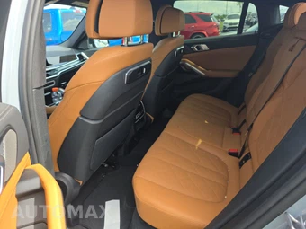 2025 BMW X6 Sports Activity Coupe xDrive40i - miniatura 19