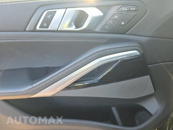 2025 BMW X6 Sports Activity Coupe xDrive40i - miniatura 15
