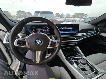 2025 BMW X6 Sports Activity Coupe xDrive40i - miniatura 11