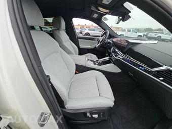 2025 BMW X6 Sports Activity Coupe xDrive40i - miniatura 8