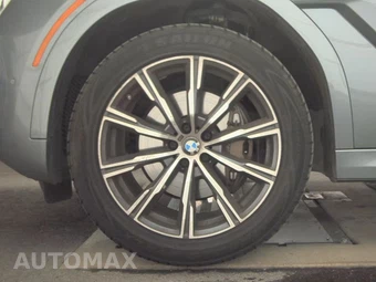 2025 BMW X6 Sports Activity Coupe xDrive40i - miniatura 9