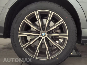 2025 BMW X6 Sports Activity Coupe xDrive40i - miniatura 11