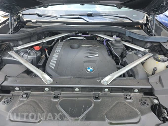 2025 BMW X6 Sports Activity Coupe xDrive40i - miniatura 22