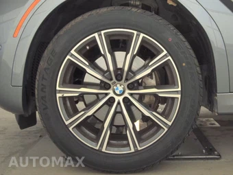 2025 BMW X6 Sports Activity Coupe xDrive40i - miniatura 9