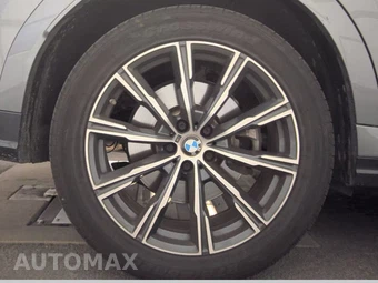2025 BMW X6 Sports Activity Coupe xDrive40i - miniatura 11
