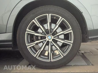 2025 BMW X6 Sports Activity Coupe xDrive40i - miniatura 12