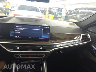 2025 BMW X6 Sports Activity Coupe xDrive40i - miniatura 17