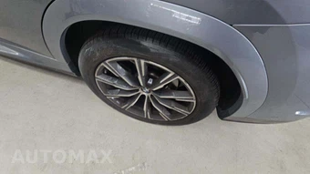 2025 BMW X6 Sports Activity Coupe xDrive40i - miniatura 29