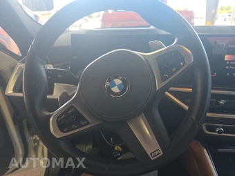 2025 BMW X6 Sports Activity Coupe xDrive40i - miniatura 16