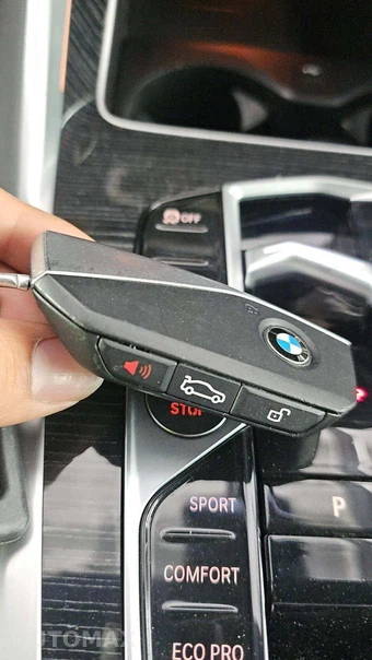 2025 BMW X6 Sports Activity Coupe xDrive40i - miniatura 24