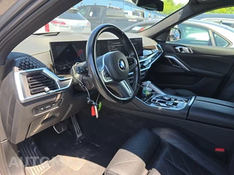 2025 BMW X6 Sports Activity Coupe xDrive40i - miniatura 11