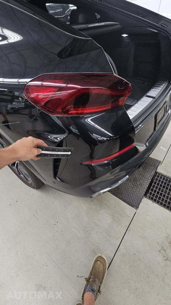 2025 BMW X6 Sports Activity Coupe xDrive40i - miniatura 31