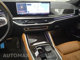 2025 BMW X6 Sports Activity Coupe xDrive40i - miniatura 11