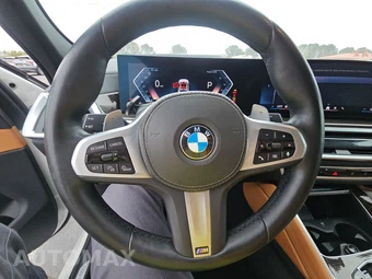 2025 BMW X6 Sports Activity Coupe xDrive40i - miniatura 10