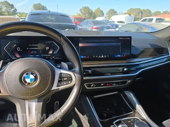 2025 BMW X6 Sports Activity Coupe xDrive40i - miniatura 11