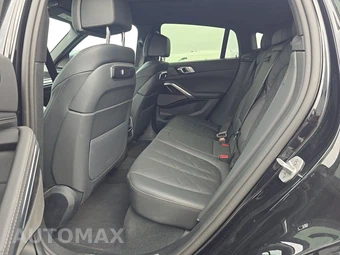 2025 BMW X6 Sports Activity Coupe xDrive40i - miniatura 13