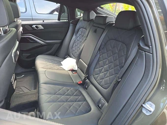 2025 BMW X6 Sports Activity Coupe xDrive40i - miniatura 13