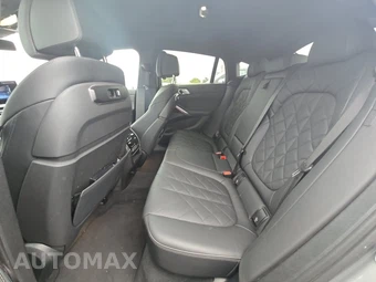 2025 BMW X6 Sports Activity Coupe xDrive40i - miniatura 13