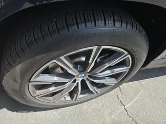 2025 BMW X6 Sports Activity Coupe xDrive40i - miniatura 10