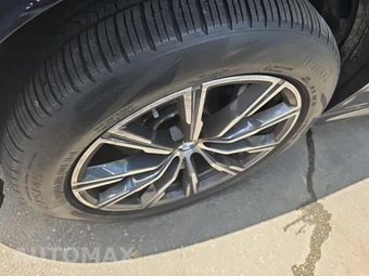 2025 BMW X6 Sports Activity Coupe xDrive40i - miniatura 8