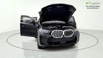 2025 BMW X6 Sports Activity Coupe xDrive40i – miniatura 12