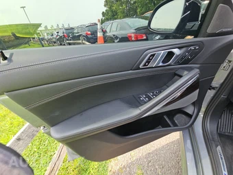 2025 BMW X6 Sports Activity Coupe xDrive40i - miniatura 9