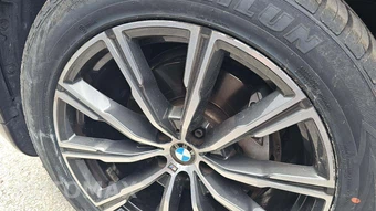 2025 BMW X6 Sports Activity Coupe xDrive40i - miniatura 30