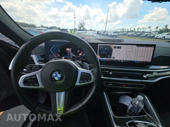 2025 BMW X6 Sports Activity Coupe xDrive40i - miniatura 17