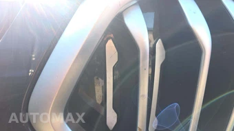 2025 BMW X6 Sports Activity Coupe xDrive40i - miniatura 18