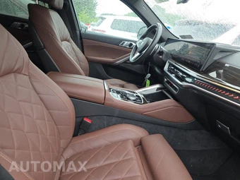 2025 BMW X6 Sports Activity Coupe xDrive40i - miniatura 8