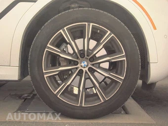 2025 BMW X6 Sports Activity Coupe xDrive40i - miniatura 10