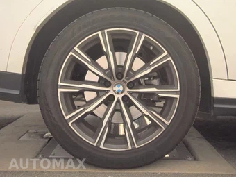 2025 BMW X6 Sports Activity Coupe xDrive40i - miniatura 11