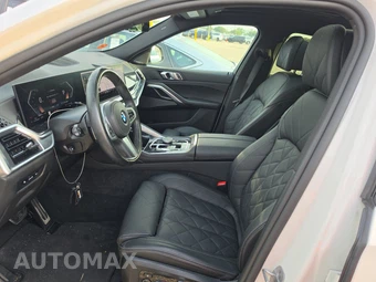 2025 BMW X6 Sports Activity Coupe xDrive40i - miniatura 13